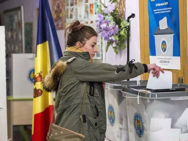 Phe đối lập ủng hộ châu Âu cáo buộc có gian lận trong bầu cử quốc hội Moldova ảnh 1 Phe đối lập ủng hộ châu Âu cáo buộc có gian lận trong bầu cử quốc hội Moldova ảnh 1