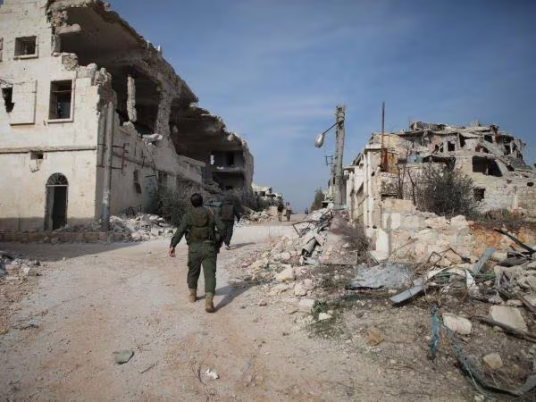 Đụng độ ác liệt giữa lực lượng thân Iran và quân đội Nga ở Aleppo, 11 người thiệt mạng ảnh 1 Đụng độ ác liệt giữa lực lượng thân Iran và quân đội Nga ở Aleppo, 11 người thiệt mạng ảnh 1