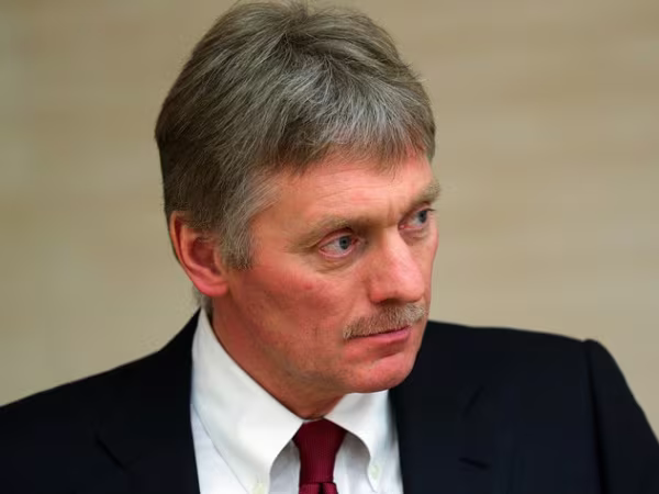 Ukraine không công nhận, Nga vẫn cấp hộ chiếu cho cư dân Donbass ảnh 1