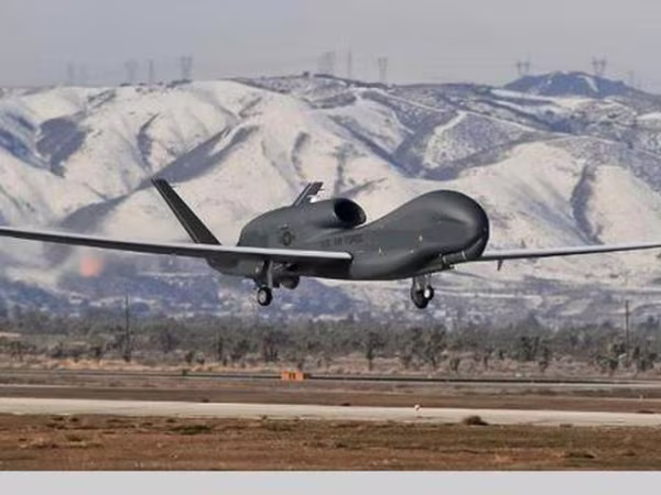 Mỹ bác bỏ tuyên bố của Iran nói bắn hạ một UAV ảnh 1 Mỹ bác bỏ tuyên bố của Iran nói bắn hạ một UAV ảnh 1