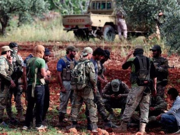 Phiến quân sát hại và làm bị thương hàng chục binh sĩ SAA trong cuộc phản công ở Idlib ảnh 1 Phiến quân sát hại và làm bị thương hàng chục binh sĩ SAA trong cuộc phản công ở Idlib ảnh 1