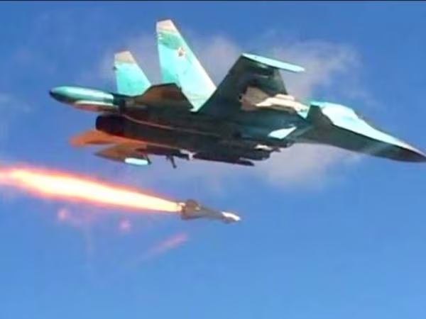 Nga- Syria dội bom uy lực đáp trả cuộc tấn công của phiến quân ở Latatkia ảnh 1 Nga- Syria dội bom uy lực đáp trả cuộc tấn công của phiến quân ở Latatkia ảnh 1