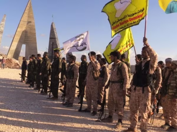 Chính phủ Syria gọi SDF là "quân khủng bố ly khai" ảnh 1