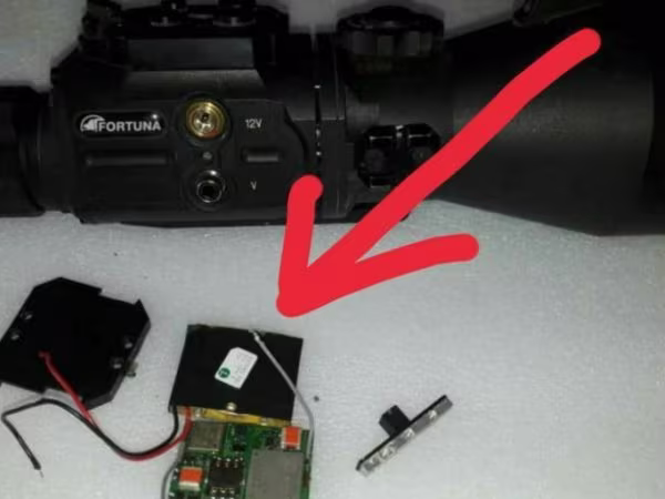 Nga gắn thiết bị định vị GPS vào camera theo dõi hành tung phiến quân ảnh 1 Nga gắn thiết bị định vị GPS vào camera theo dõi hành tung phiến quân ảnh 1