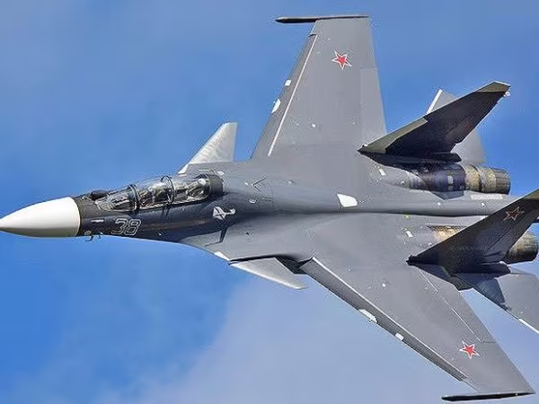 Belarus nhận 2 máy bay chiến đấu Su-30SM đầu tiên từ Nga ảnh 1 Belarus nhận 2 máy bay chiến đấu Su-30SM đầu tiên từ Nga ảnh 1