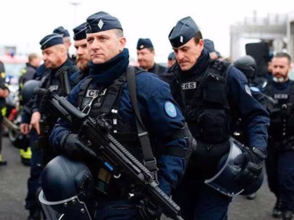 Nga tăng cường an ninh sau lời đe dọa đánh bom "khủng khiếp nhất" ảnh 1 Nga tăng cường an ninh sau lời đe dọa đánh bom "khủng khiếp nhất" ảnh 1