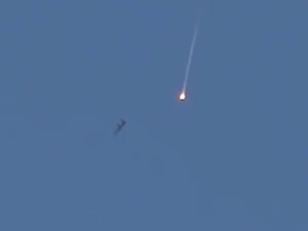 Thổ Nhĩ Kỳ 3 lần cố bắn hạ chiến đấu cơ Nga và Syria nhưng đều bất thành? ảnh 1 Thổ Nhĩ Kỳ 3 lần cố bắn hạ chiến đấu cơ Nga và Syria nhưng đều bất thành? ảnh 1
