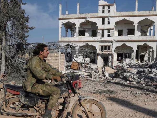 Thổ Nhĩ Kỳ tăng cường lực lượng tới Idlib bất chấp lệnh ngừng bắn vừa được thiết lập ảnh 1 Thổ Nhĩ Kỳ tăng cường lực lượng tới Idlib bất chấp lệnh ngừng bắn vừa được thiết lập ảnh 1