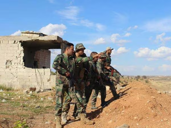 Lệnh ngừng bắn Idlib sắp hết hạn, phiến quân vẫn không chịu rời cao tốc M-4 ảnh 1