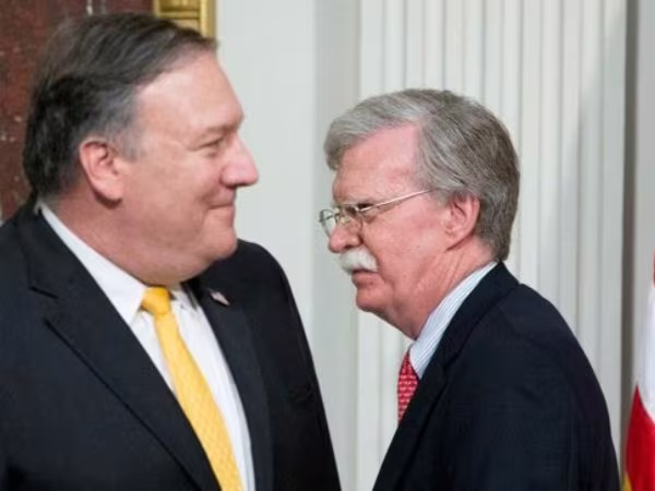 Ngoại trưởng Pompeo cáo buộc cựu cố vấn An ninh quốc gia Bolton là "kẻ phản bội nước Mỹ" ảnh 1