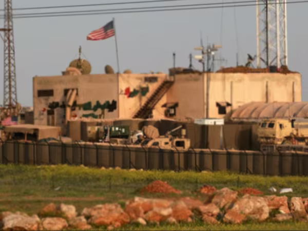 Mỹ bắt đầu xây dựng căn cứ không quân mới ở miền Bắc Syria ảnh 1 Mỹ bắt đầu xây dựng căn cứ không quân mới ở miền Bắc Syria ảnh 1