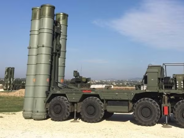 Những dự đoán đầu tiên về đơn giá tổ hợp tên lửa S-500 Prometheus của Nga ảnh 1