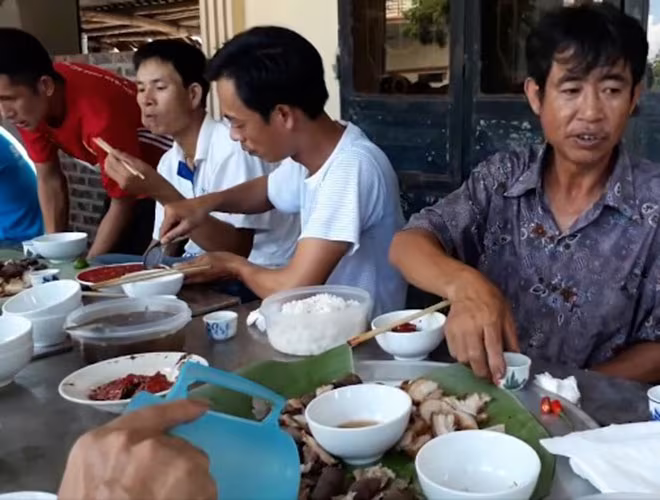 Nếu không kiểm soát, bệnh có thể lây lan thành dịch Nếu không kiểm soát, bệnh có thể lây lan thành dịch