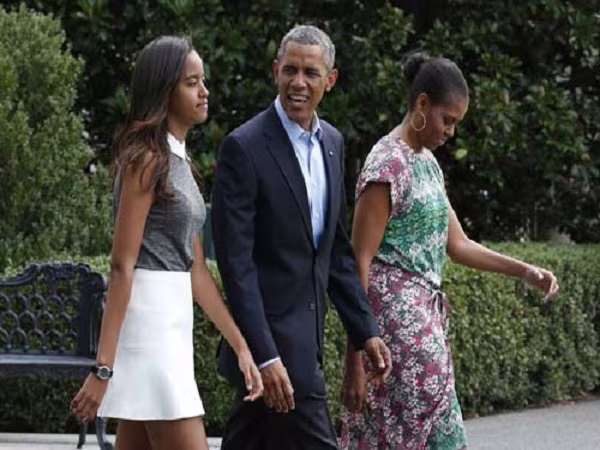 Hé lộ về kỳ nghỉ hè đắt giá của gia đình Tổng thống Obama ảnh 1