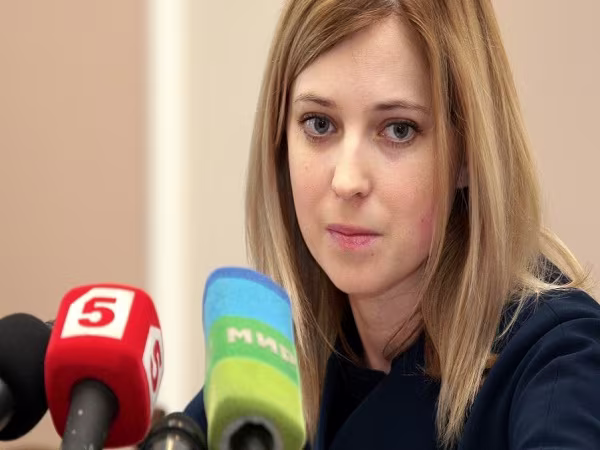 Nữ công tố viên xinh đẹp Crimea "cảm ơn" lệnh trừng phạt của phương Tây ảnh 1 Nữ công tố viên xinh đẹp Crimea "cảm ơn" lệnh trừng phạt của phương Tây ảnh 1