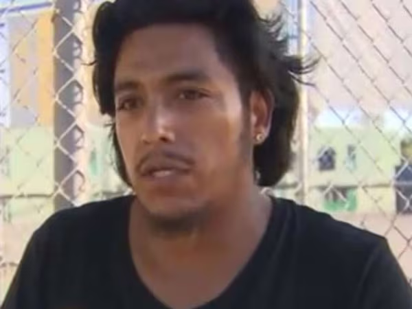 Phẫn nộ người mẹ vứt con sơ sinh trên đường phố đêm  ảnh 2