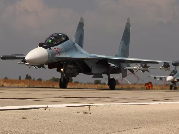 Mục đích của Nga khi không kích tại Syria là gì? ảnh 1