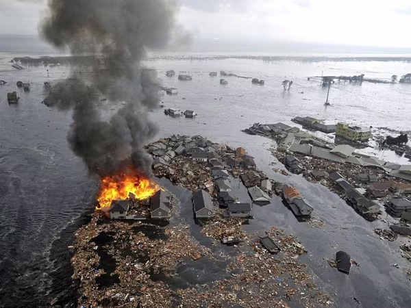 Hình ảnh tái hiện những thảm họa hủy diệt ở Nhật Bản năm 2011 ảnh 1 Hình ảnh tái hiện những thảm họa hủy diệt ở Nhật Bản năm 2011 ảnh 1