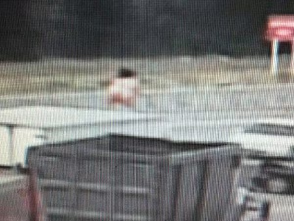 Người phụ nữ trần truồng nhảy múa, gây ách tắc tại Texas, Mỹ ảnh 2 Người phụ nữ trần truồng nhảy múa, gây ách tắc tại Texas, Mỹ ảnh 2