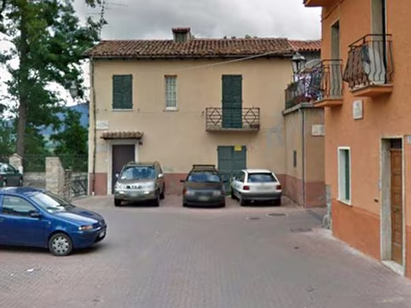 Chùm ảnh "thiên đường" biến thành "địa ngục" sau thảm họa động đất ở Ý ảnh 7 Chùm ảnh "thiên đường" biến thành "địa ngục" sau thảm họa động đất ở Ý ảnh 7