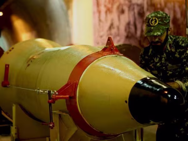 Iran tuyên bố sẽ dội "mưa tên lửa" nếu phát hiện bị đe dọa ảnh 1 Iran tuyên bố sẽ dội "mưa tên lửa" nếu phát hiện bị đe dọa ảnh 1