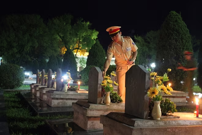 Báo An ninh Thủ đô đạt giải Nhì cuộc thi ảnh "Vì bình yên cuộc sống 2016" ảnh 11 Báo An ninh Thủ đô đạt giải Nhì cuộc thi ảnh "Vì bình yên cuộc sống 2016" ảnh 11