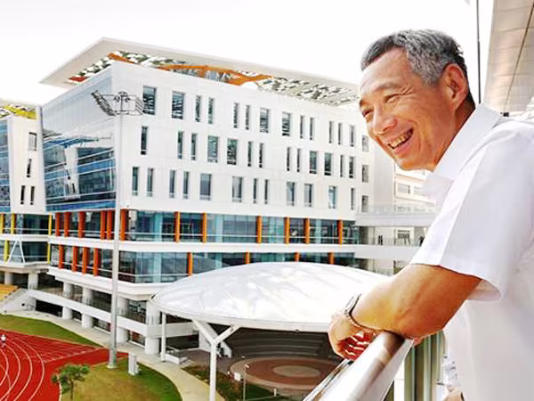 Thủ tướng Singapore đả thông: Không cần vào đại học, vẫn có việc làm tốt ảnh 1