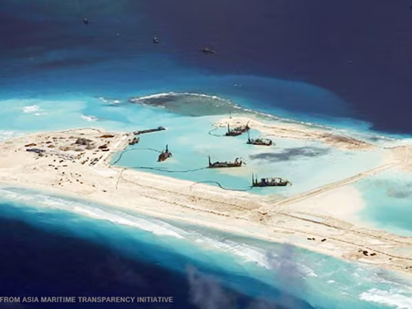 Máy bay Philippines vẫn tiếp tục tuần tra ở Biển Đông ảnh 1 Máy bay Philippines vẫn tiếp tục tuần tra ở Biển Đông ảnh 1