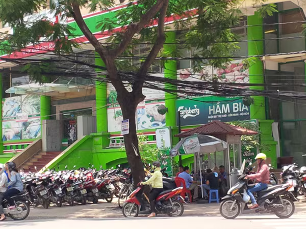 Xử phạt xong, vi phạm vẫn còn nguyên ảnh 1