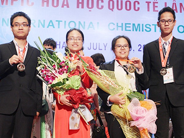 Nữ sinh Việt Nam xuất sắc giành học bổng của Mỹ ảnh 1 Nữ sinh Việt Nam xuất sắc giành học bổng của Mỹ ảnh 1