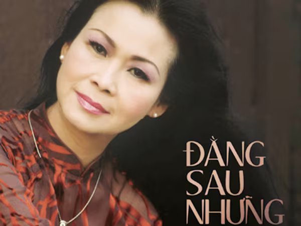 Ca sĩ Khánh Ly xuyên Việt kể chuyện nghề ảnh 1