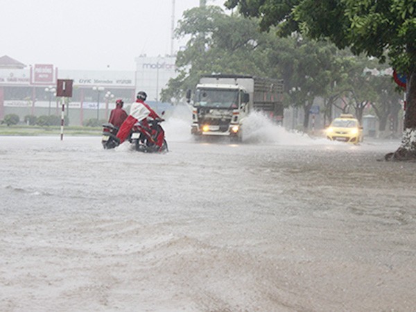Bão số 1 gây mưa lớn toàn Bắc bộ ảnh 1 Bão số 1 gây mưa lớn toàn Bắc bộ ảnh 1