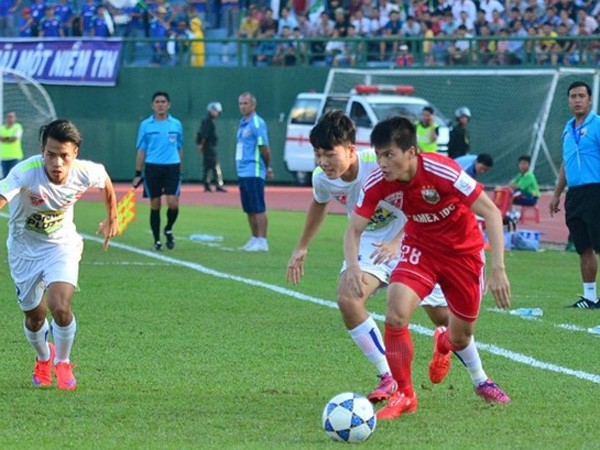 V-League: HAGL lo trụ hạng ảnh 1 V-League: HAGL lo trụ hạng ảnh 1