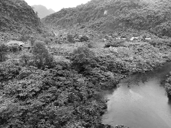 Tăng Ký: Thị trấn không có tên trên bản đồ ảnh 1 Tăng Ký: Thị trấn không có tên trên bản đồ ảnh 1