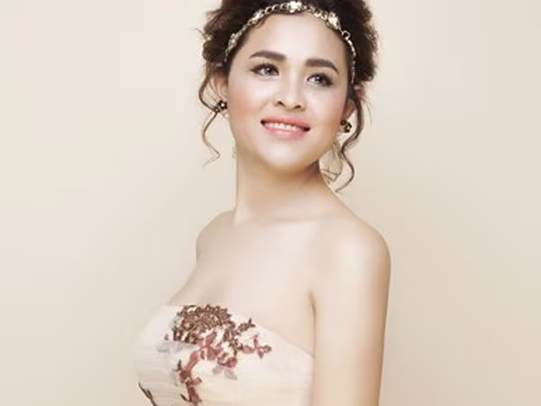 Tinh tế hình ảnh Á hậu dân tộc Khmer ảnh 1 Tinh tế hình ảnh Á hậu dân tộc Khmer ảnh 1
