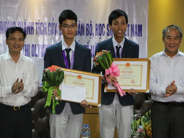 Thương bố mẹ nghèo, những tài năng trẻ nuôi chí lớn ảnh 1 Thương bố mẹ nghèo, những tài năng trẻ nuôi chí lớn ảnh 1