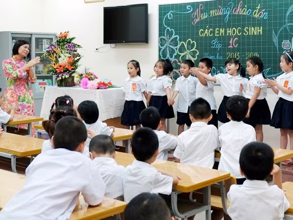 Thầy cô cần dạy từ chuyện nhỏ, những điều rất cụ thể và con người ảnh 1 Thầy cô cần dạy từ chuyện nhỏ, những điều rất cụ thể và con người ảnh 1