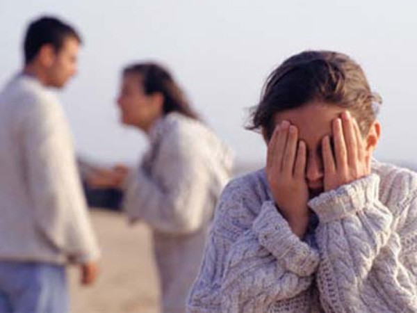 Sau ly hôn: Giành quyền nuôi con, những "đòn" khó đỡ ảnh 1 Sau ly hôn: Giành quyền nuôi con, những "đòn" khó đỡ ảnh 1