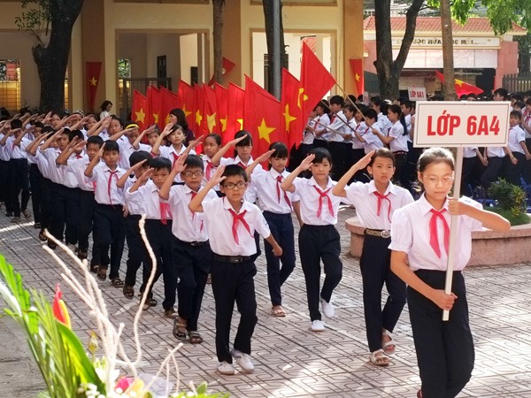 Thống nhất khai giảng từ 7h30-8h30 sáng 5-9 ảnh 1 Thống nhất khai giảng từ 7h30-8h30 sáng 5-9 ảnh 1