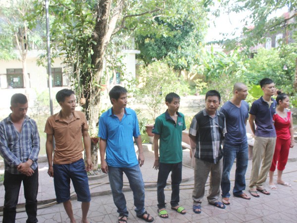 Bắt ổ nhóm đánh bạc ảnh 1 Bắt ổ nhóm đánh bạc ảnh 1