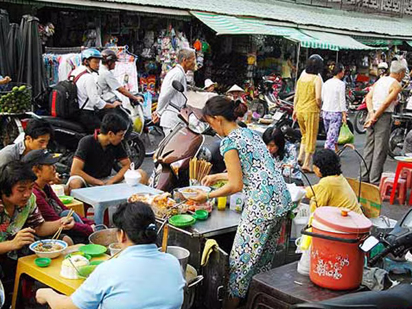 Người Kinh doanh thực phẩm nhỏ lẻ: Sẽ phải khám sức khỏe định kỳ? ảnh 1