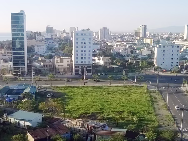 Phải quản chặt việc người nước ngoài mua đất ven biển ảnh 1