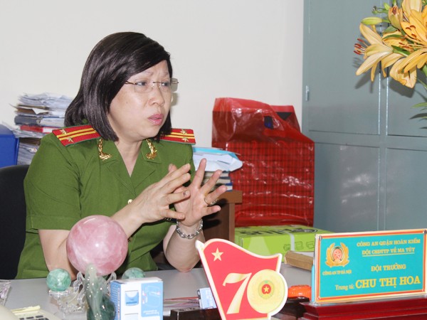 Nữ đội trưởng khắc tinh tội phạm ma túy ảnh 1 Nữ đội trưởng khắc tinh tội phạm ma túy ảnh 1