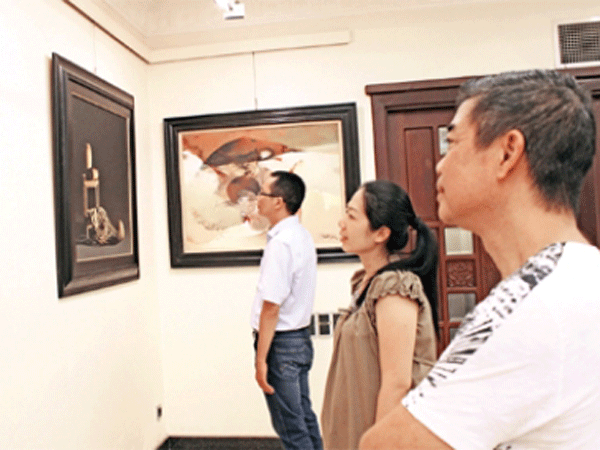 Mòn ý tưởng, họa sỹ nhân bản tranh của chính mình ảnh 1 Mòn ý tưởng, họa sỹ nhân bản tranh của chính mình ảnh 1