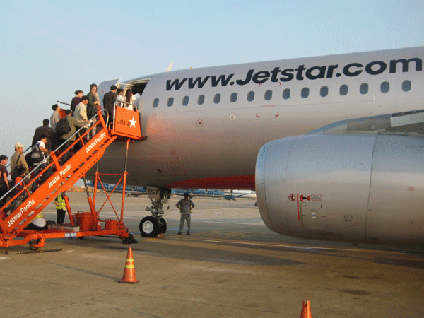 Hàng không tăng trưởng nóng ảnh 1