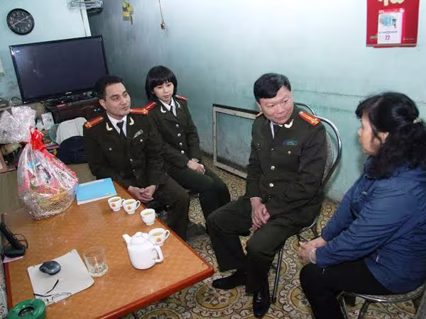 CAQ Hai Bà Trưng: Chú trọng giáo dục truyền thống cho CBCS ảnh 1 CAQ Hai Bà Trưng: Chú trọng giáo dục truyền thống cho CBCS ảnh 1