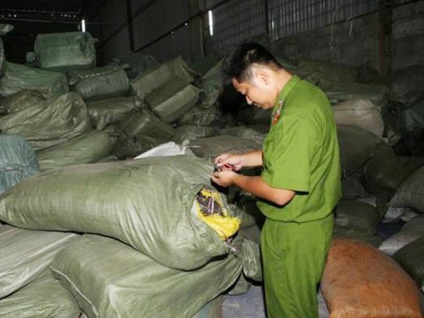 Buôn củi, bán kim cương, tại sao? ảnh 1 Buôn củi, bán kim cương, tại sao? ảnh 1