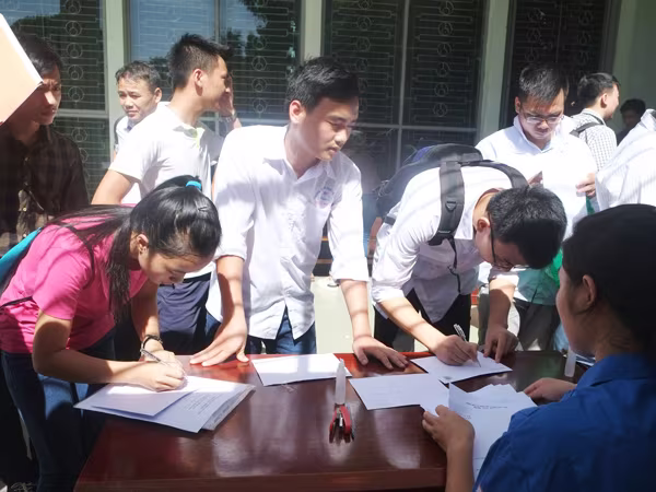 Trúng tuyển vẫn bị loại nếu nộp chứng nhận kết quả quá hạn ảnh 1 Trúng tuyển vẫn bị loại nếu nộp chứng nhận kết quả quá hạn ảnh 1