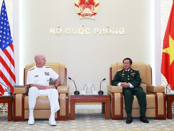 Hải quân Việt Nam và Hoa Kỳ: Đẩy mạnh hợp tác vì hòa bình, ổn định của khu vực ảnh 1 Hải quân Việt Nam và Hoa Kỳ: Đẩy mạnh hợp tác vì hòa bình, ổn định của khu vực ảnh 1