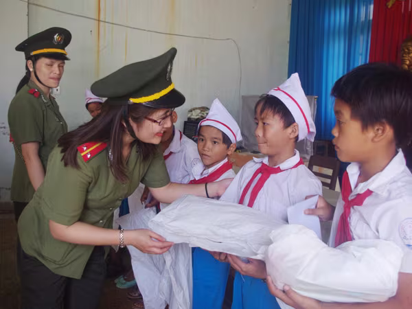 Đến đảo tiền tiêu Tổ quốc! ảnh 1 Đến đảo tiền tiêu Tổ quốc! ảnh 1